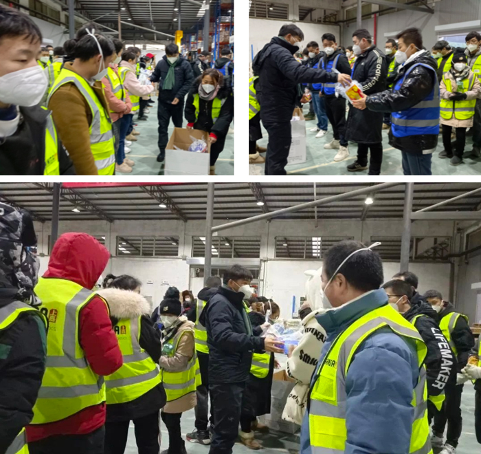 555000jc赌船杜总发放生活物资